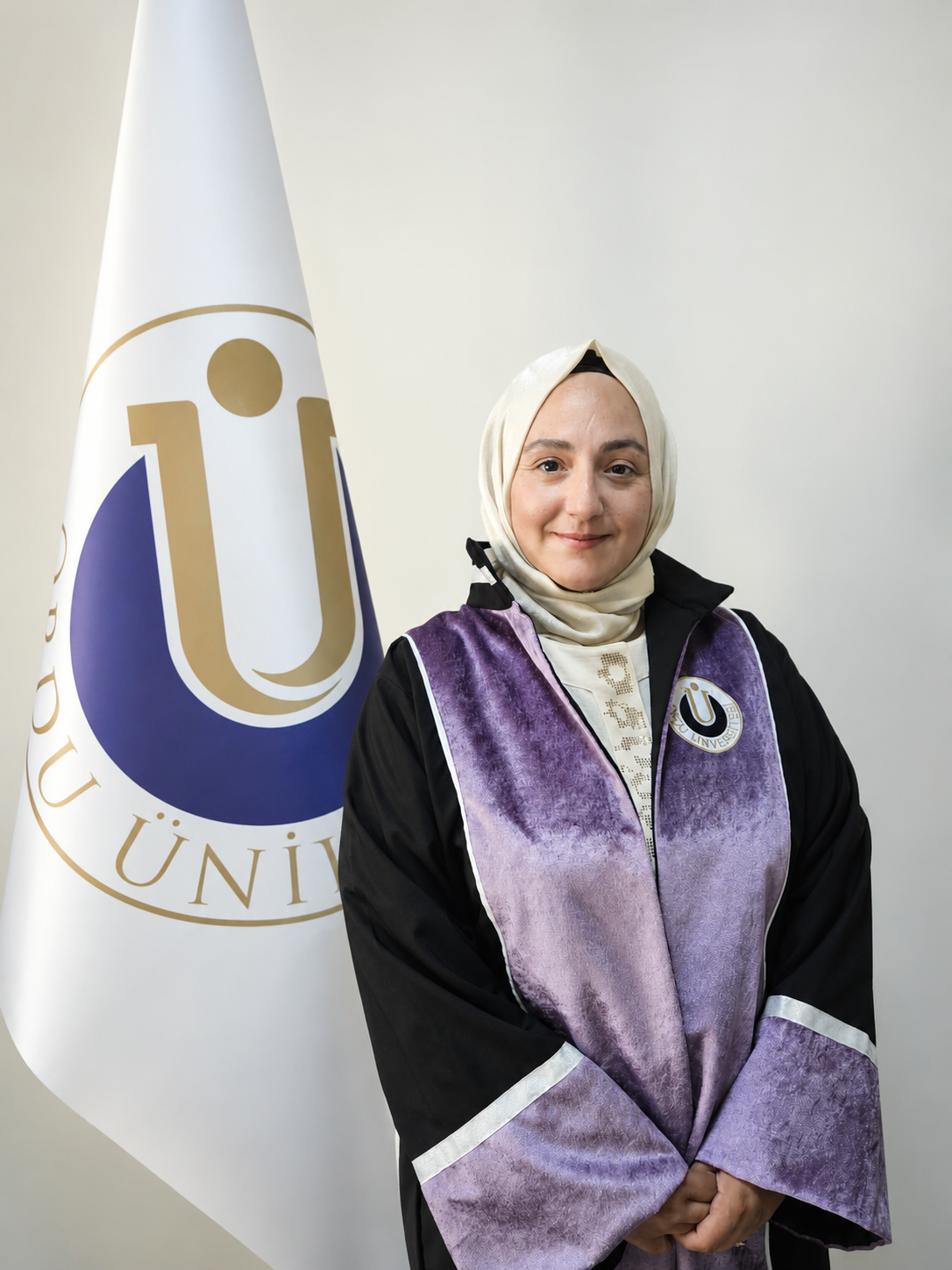Arş. G&ouml;r. Meral &Ccedil;ELİKOĞLU