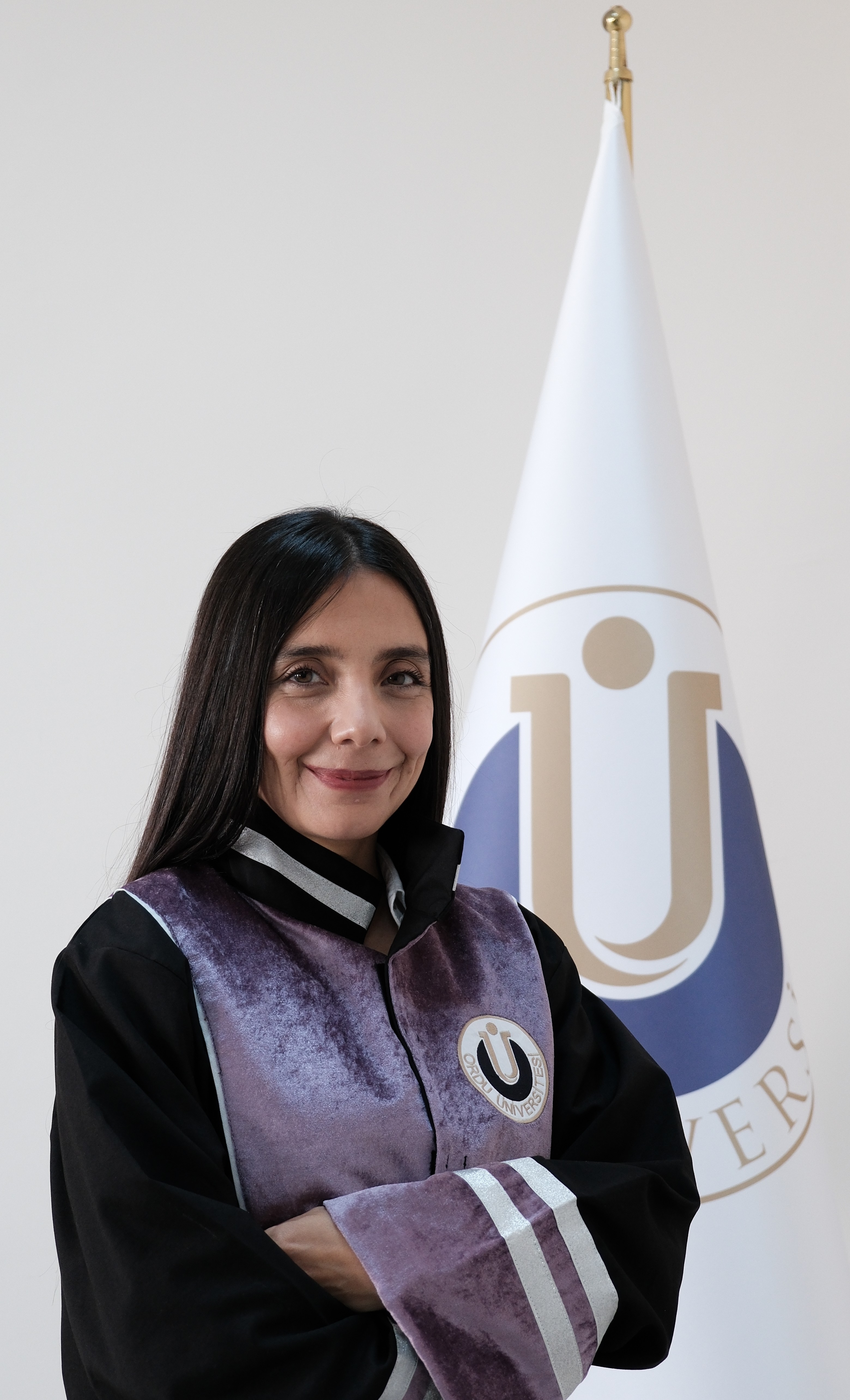 Do&ccedil;. Dr. Emel BAYRAK &Ouml;ZMUTLU