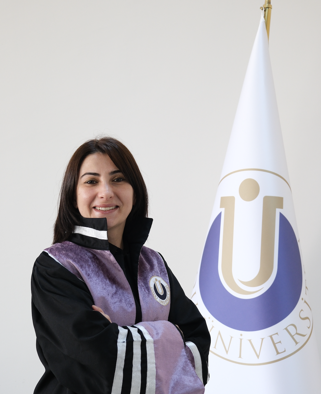 Dr. &Ouml;ğr. &Uuml;yesi Ezgi TOZAK