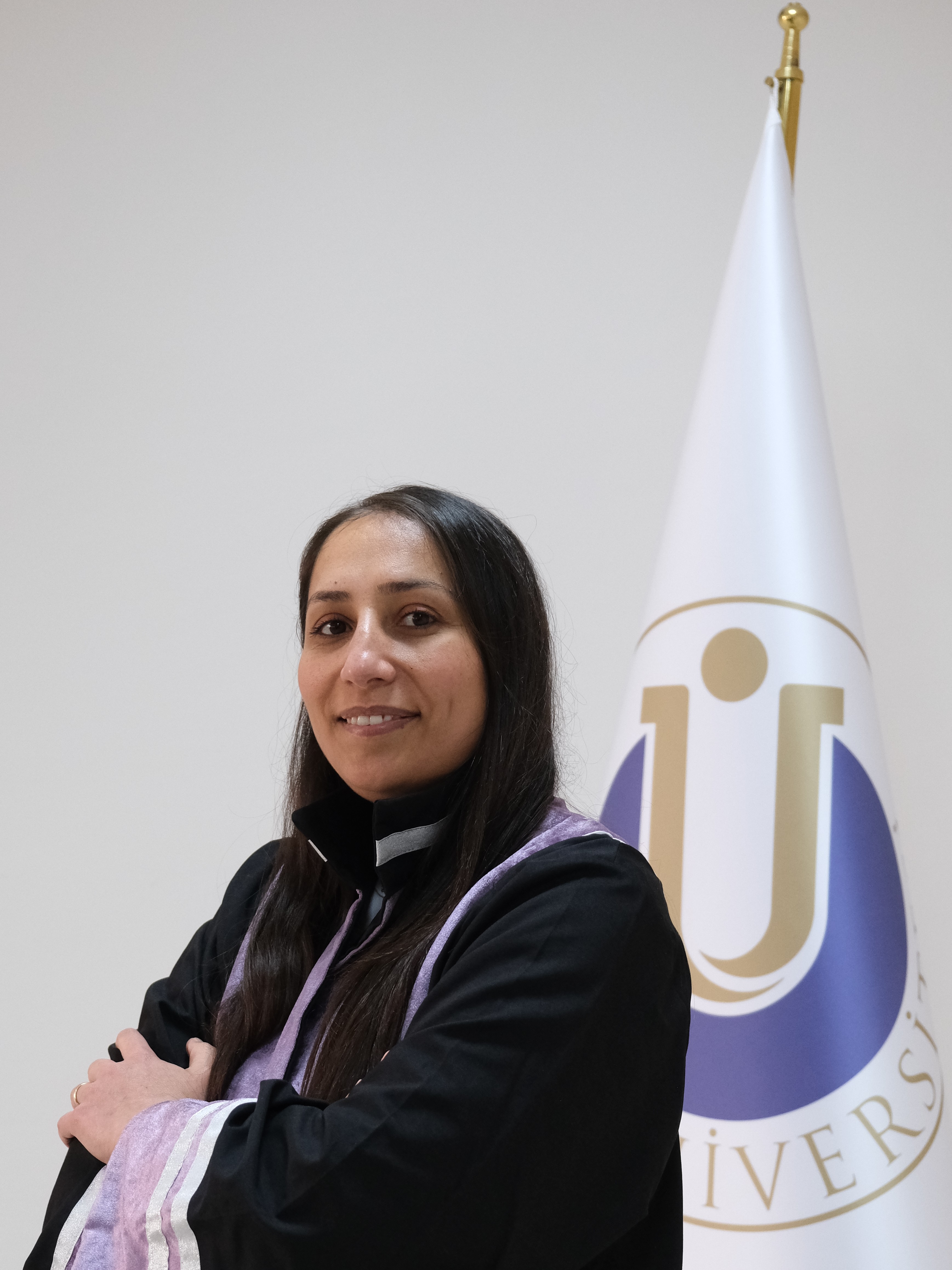 Do&ccedil;. Dr. Hayriye G&uuml;l S&Ouml;ZEN